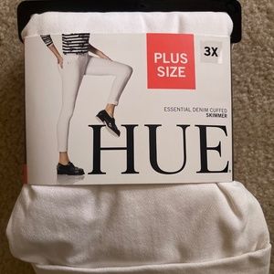HUE 3X 24W-26W Plus Size Essential Denim Cuffed Skimmer White